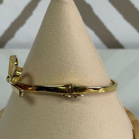Kate Spade Take a Bow Hinge Bracelet Heart of Gold Take The Plunge Bangles 3 PCS - Picture 3 of 6